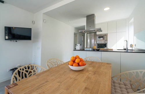 Sa Rapita Villa | Villa:5 min. walk from CN de Sa Ràpita,Wifi100Mb, A/C,Tvsat,garden, pool, BBQ