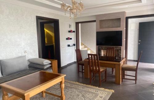 Tnine Aglou Villa | Villa Aglou Center Near Mirlaft