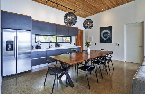 Mal Pais Villa | Villa Alba Malpais 4ensuite rooms ocean view by Sea N Sun