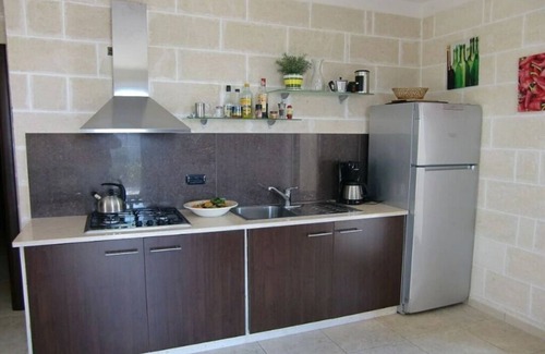 Manduria House | VILLA AMICORUM House EAST, pool 10 x 4 m