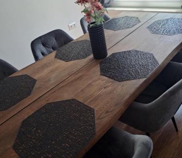 Zalaegerszeg Villa | Villa Anna, ingyenes Wifivel és parkolással.