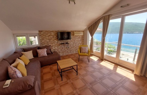 Kumbor Apartment | Villa Apartments Kumbor President- Two Bedroom Apartment With Sea View (Alba)