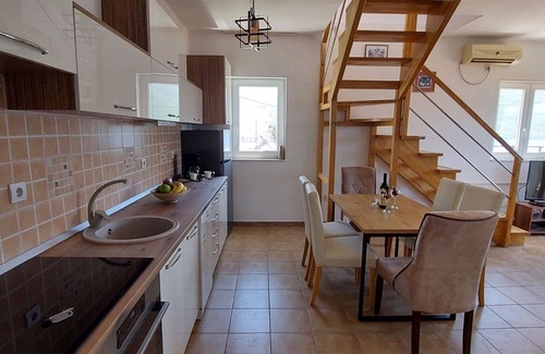 Kumbor Apartment | Villa Apartments Kumbor President - Three Bedroom Apartment With Sea View (Astarea)