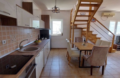 Kumbor Apartment | Villa Apartments Kumbor President - Three Bedroom Apartment With Sea View (Astarea)