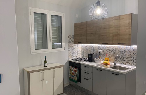 Arenella Villa | Villa "Arenella" with Private Garden & A/C