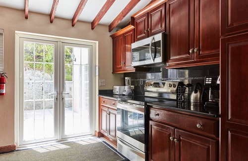 Southampton House | Villa at Cedar Brae - Ocean Views & Private Pool