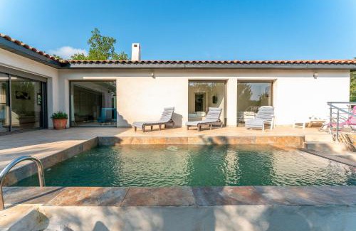 Russan Apartment | Villa Au Bord Du Gardon