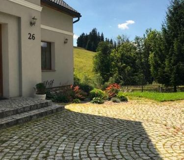 Miedzylesie House | Villa Austeria