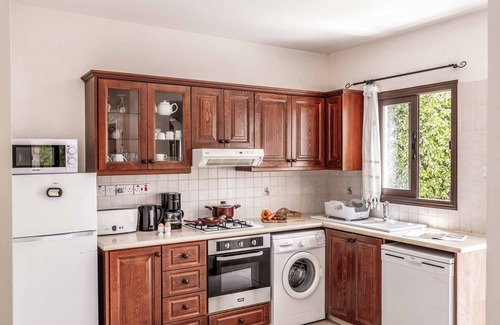 Polis Villa | Villa Ay Kyriaki - Three Bedroom Villa, Sleeps 6