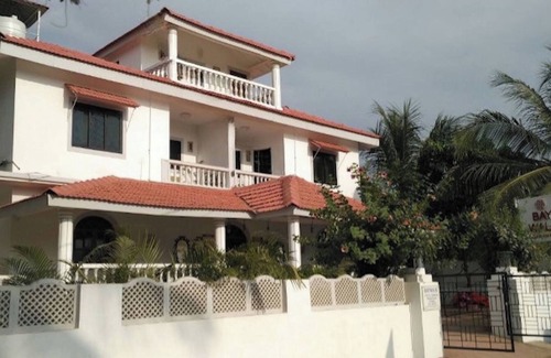 Morjim Villa | Villa Baywalk Goa, 200 meters from Morjim Beach, 8-bedroom villa with Pool