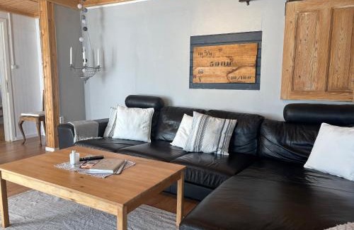 Skurebo House | Villa Bela