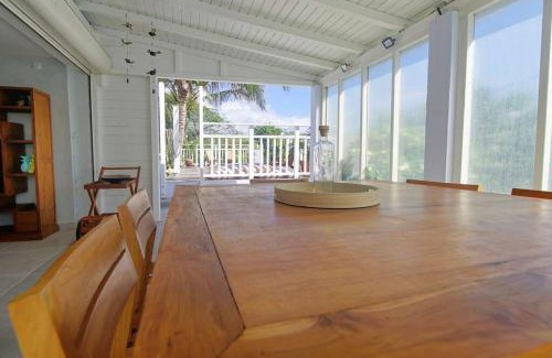 Morel House | Villa bord de mer au Moule