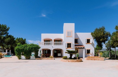 Cala de Bou Villa | Villa Can Vincent near to San Antonio