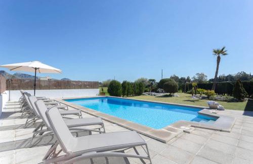 Les Palmeres Villa | Villa Can Garu - Beautiful Villa Walking Distance to Puerto Pollensa