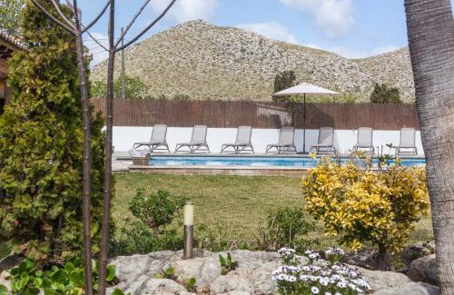 Les Palmeres Villa | Villa Can Garu - Beautiful Villa Walking Distance to Puerto Pollensa