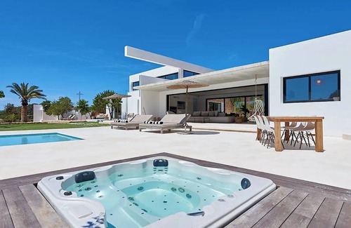 Sant Joan de Labritja Villa | Villa Can Pep de Sa Guaita Design Comfort Unforgettable experience Ground floor