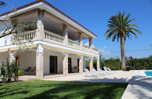 Marratxi Villa | VILLA CAN RIBES - OASIS PALMA