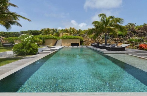 Petit Cul-de-Sac House | Villa CASA DEL MAR - 2 Pools & The Best Location!