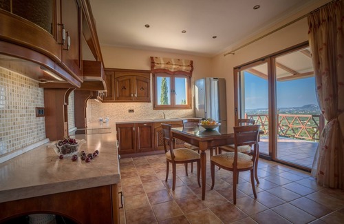 Mouzaki Villa | Villa Clairy 3-Bedroom Villa with Private Pool