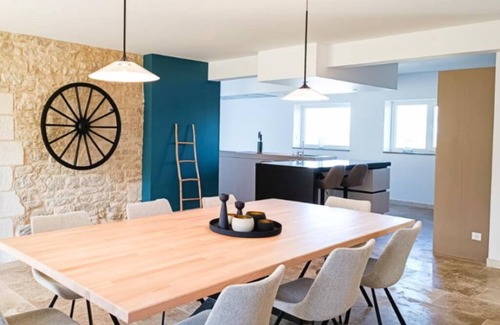 Laval Villa | Villa Contemporaine, Tout Confort et Piscine Dans Cadre Naturel Exceptionnel