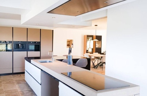 Laval Villa | Villa Contemporaine, Tout Confort et Piscine Dans Cadre Naturel Exceptionnel