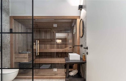 Kadumi House | Villa Curitico with pool, sauna, whirlpool