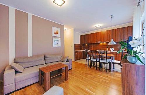 Jastrzebia Gora Apartment | Villa Cztery Pory Roku, Sun & Snow