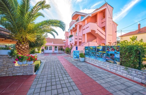 Zadar Villa | villa-dalmatina-zadar with pool