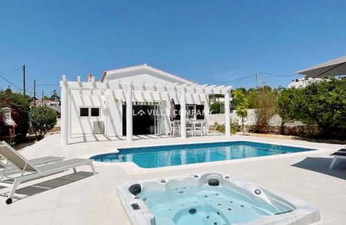 Cala en Porter Villa | Villa de Amigos