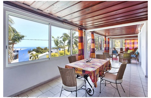 Petite-Ile Villa | Villa de Luxe, 3 Chambres, 2 Salles de Bain, Piscine Privée