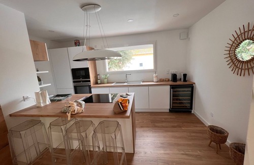 Le Port Villa | Villa de Plage Avec Piscine 6 Personnes