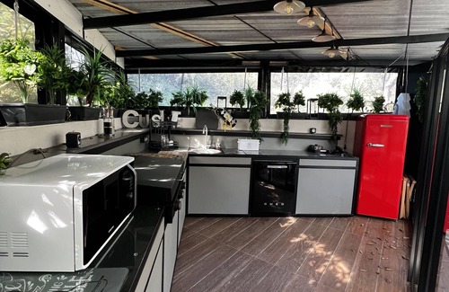 Saint-Gely-du-Fesc Villa | Villa de Prestige sur 2000m2 de Jardin Arboré Avec Piscine et Jacuzzi