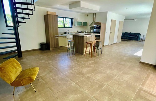 La Couronne House | Villa de Vacances à la Couronne