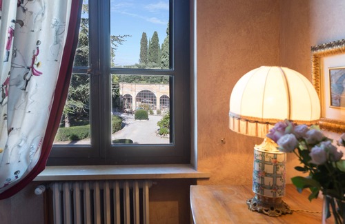 Sona House | Villa Dei Cipressi, near Lake Garda, Verona and Gardaland