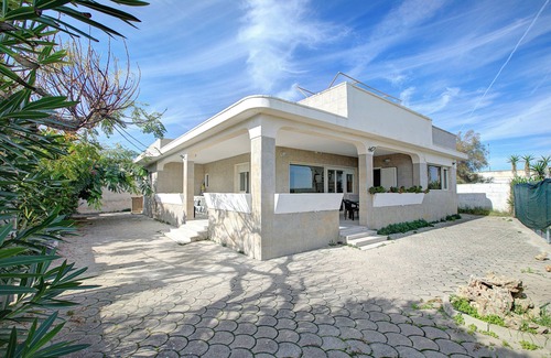 Giorgilorio House | Villa Dei Fanti On The Sandy Beach, Lecce, Italy