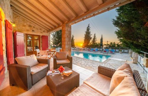 Antipata Villa | Villa Delfini by Villa Plus