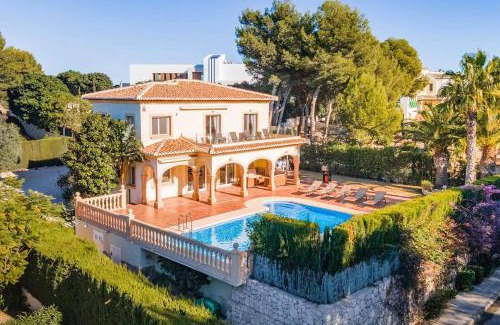 Mar Azul Villa | Villa Delfino by Villa Plus