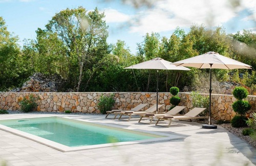 Kras Villa | Villa Delight with pool - an oasis of peace on the island of Krk