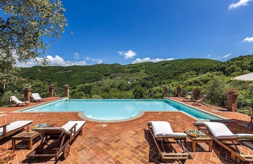 Monsummano Terme Villa | Villa Deliziosa: A characteristic and welcoming two-story age-old farm house surrounded by the greenery, with Free WI-FI.