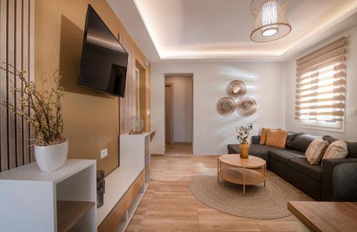 Romirion House | Villa Destiny