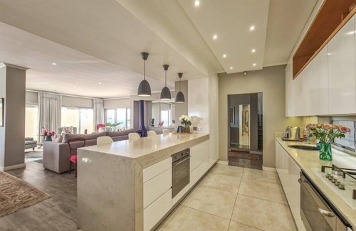 Fresnaye Villa | Villa Disdant , Fresnaye , Cape Town
