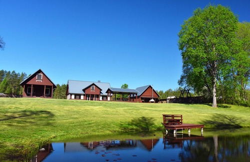 Virsurodukis House | Villa Dzukijos Uoga: Cozy Forest Escape by Lakes, Privacy & Druskininkai Charm