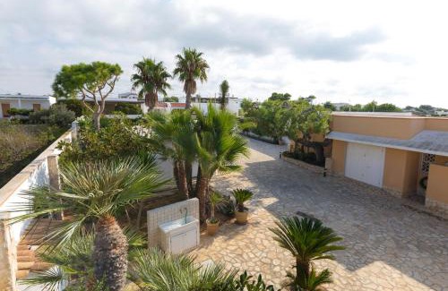 Capilungo Villa | Villa Eleonora con piscina Fronte Mare