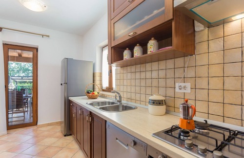 Munci House | Villa Elida in Pazin, 6 people, private pool, BBQ, best choice for families