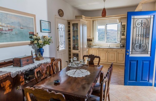 Kontos House | Villa Euphoria in Aegina, Marathonas beach