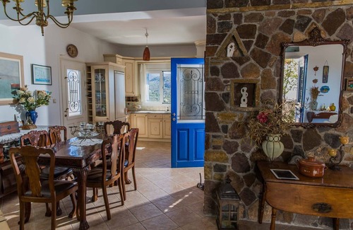 Kontos House | Villa Euphoria in Aegina, Marathonas beach