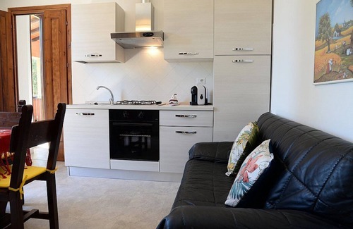 Chiusi Villa | Villa Fattorina Grande: A spacious and welcoming age-old estate surrounded by the greenery, with Free WI-FI.