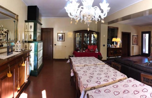 Giavera del Montello Bed & Breakfast | Villa Fior di Robinia