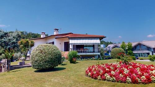 Raffa Villa | Villa Fiorita a Puegnago - BGL