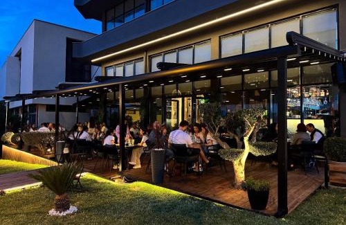 Lushnje Hotel | Villa Five Hotel